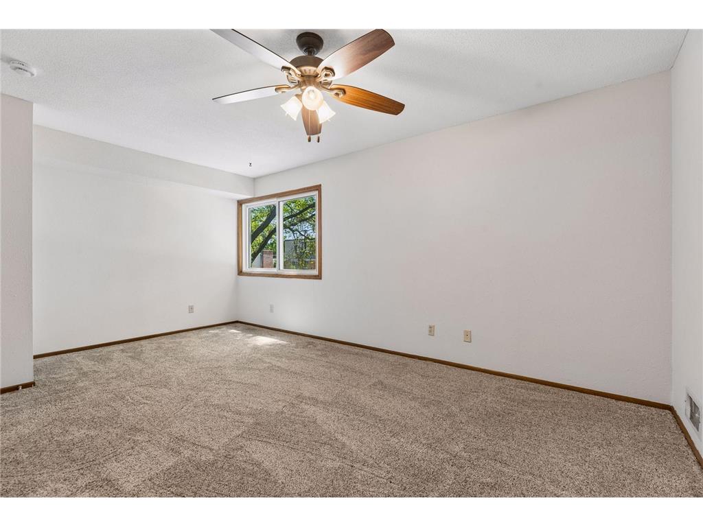 7329 W Franklin Avenue Saint Louis Park MN 55426 7079773 image18