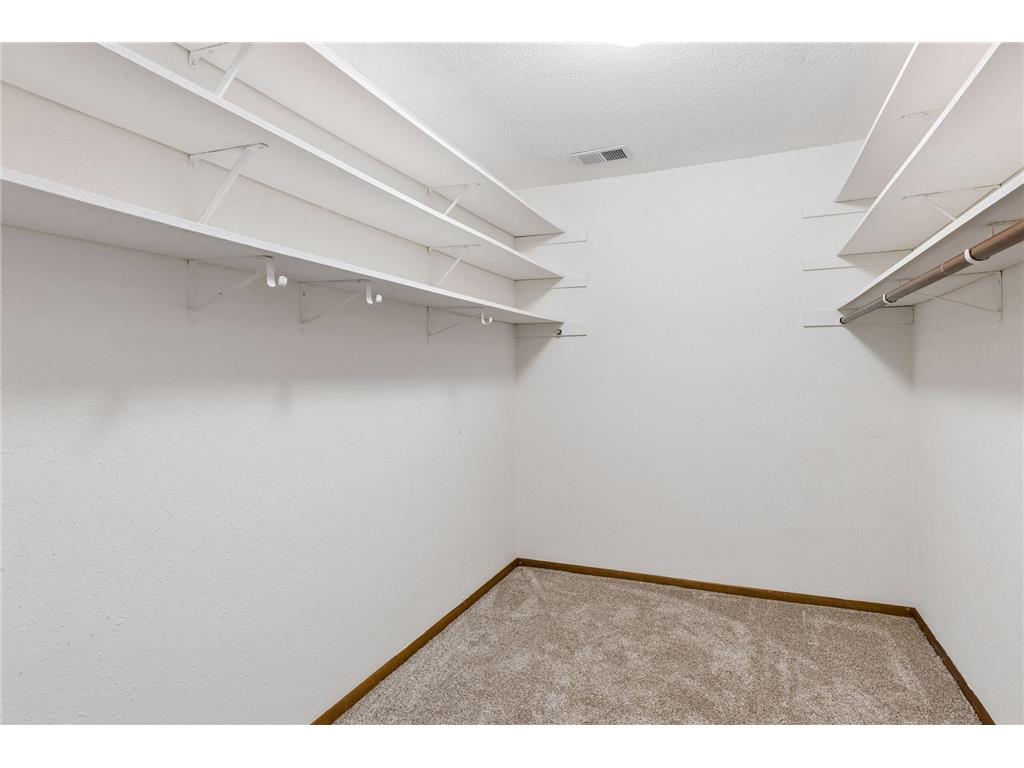 7329 W Franklin Avenue Saint Louis Park MN 55426 7079773 image23