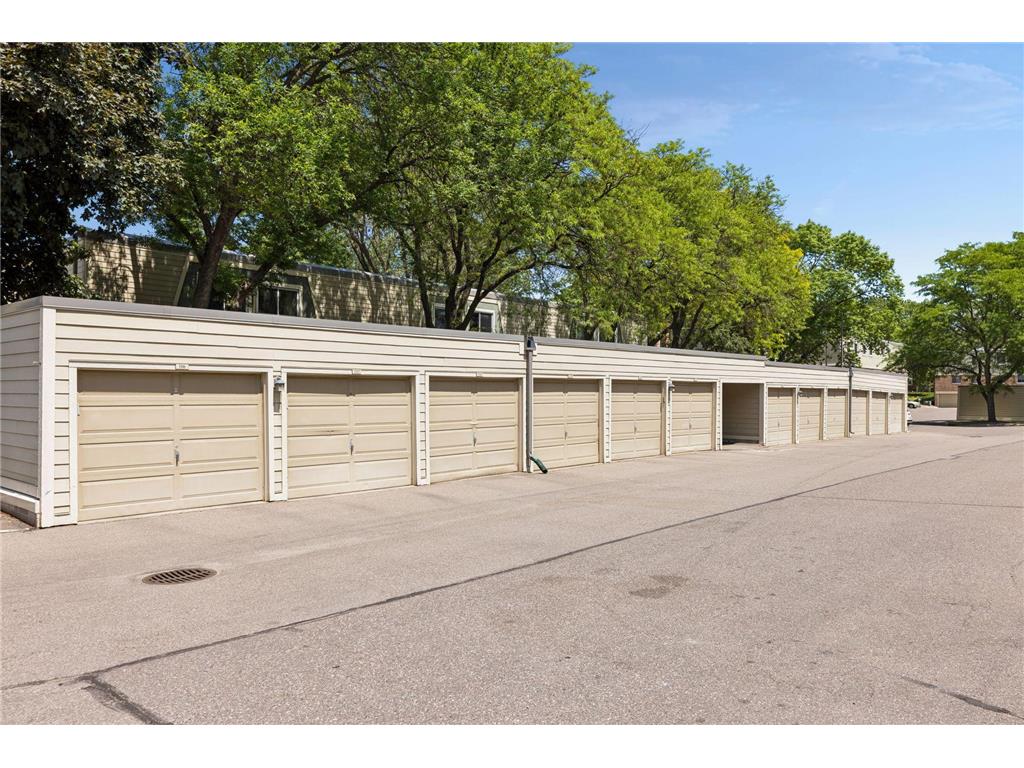 7329 W Franklin Avenue Saint Louis Park MN 55426 7079773 image29