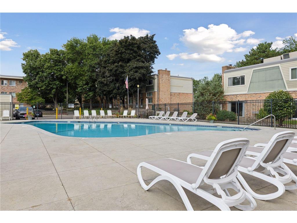 7329 W Franklin Avenue Saint Louis Park MN 55426 7079773 image36