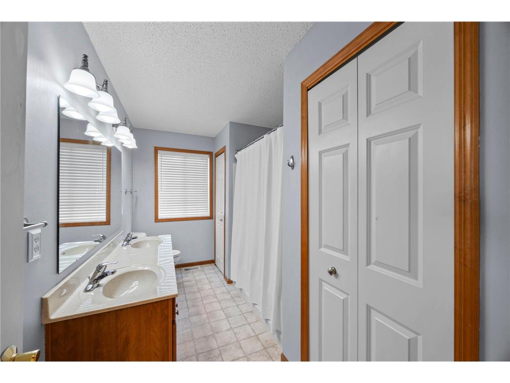 733 10th Street S Buffalo MN 55313 7081433 image36