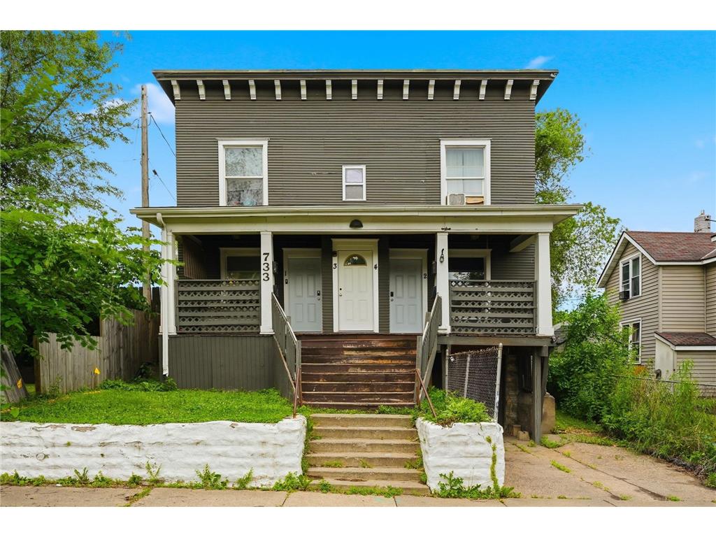 733 Bradley Street Saint Paul MN 55130 7107609 image1