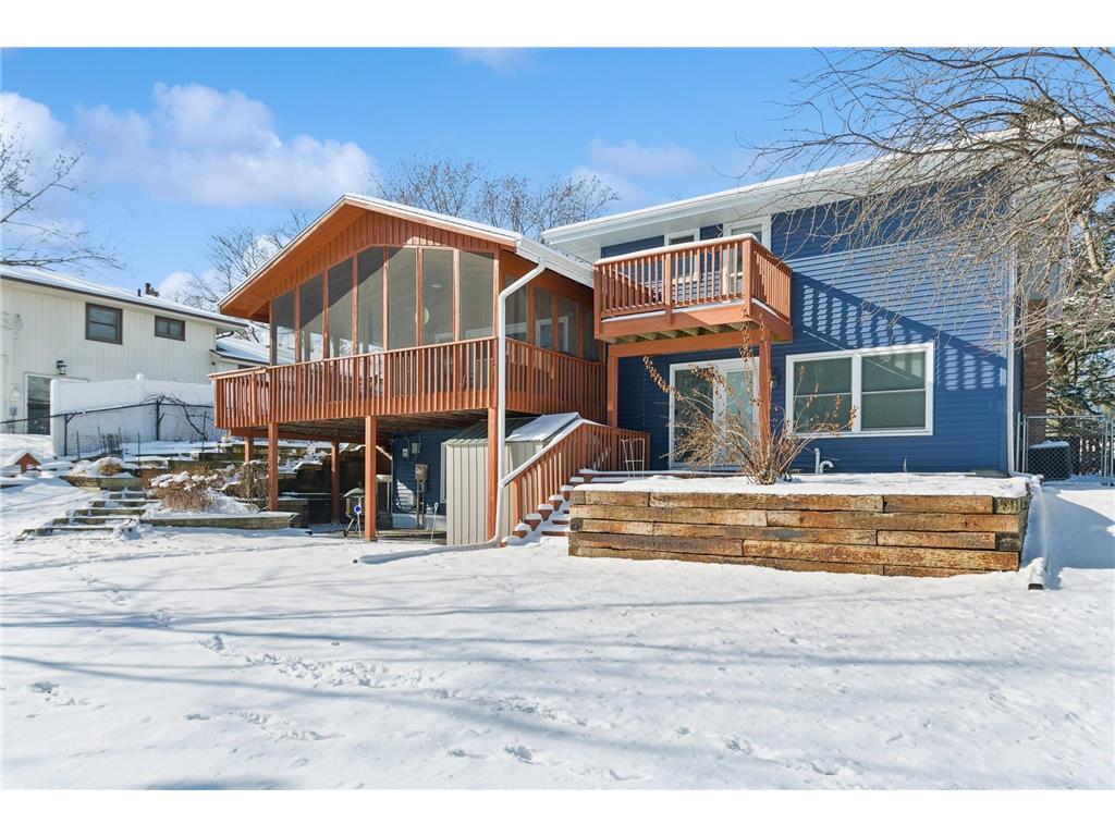 733 Oakwood Drive New Brighton MN 55112 6671270 image1