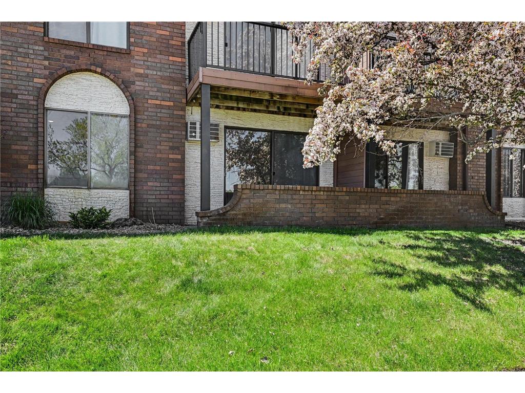7330 York Avenue S #1031 Edina MN 55435 7071243 image2