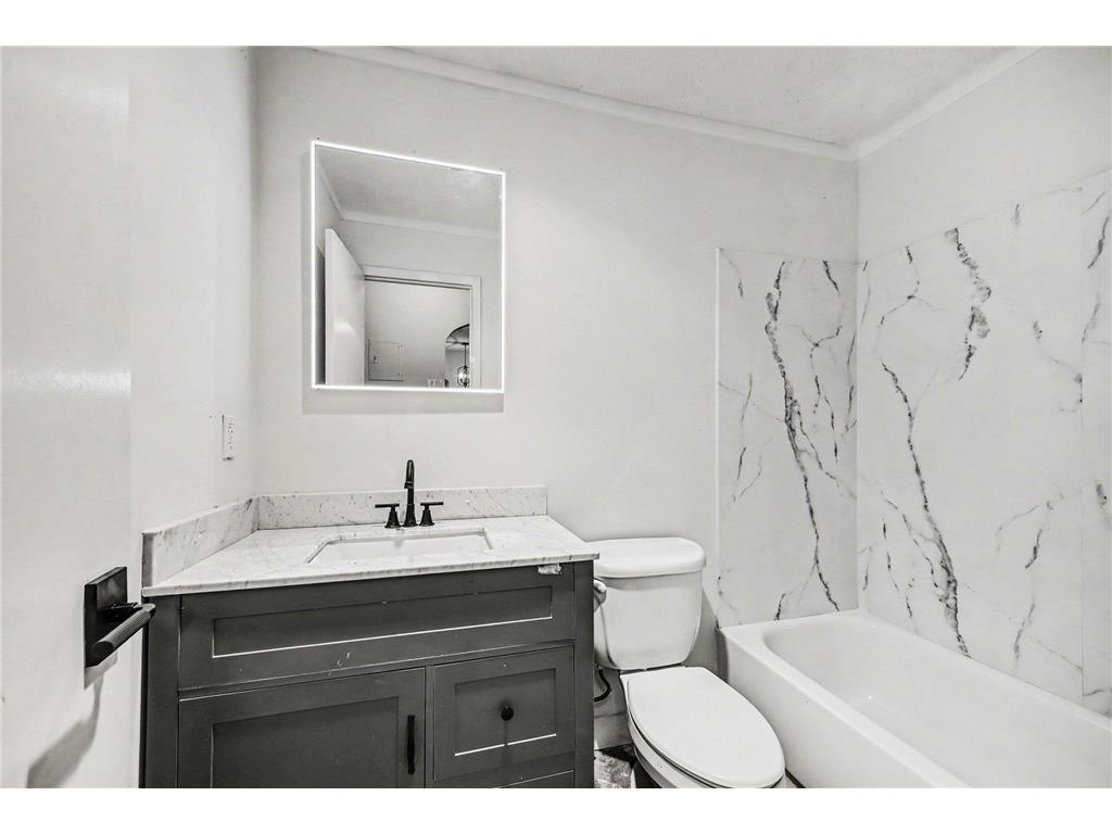 7330 York Avenue S #1031 Edina MN 55435 7071243 image3