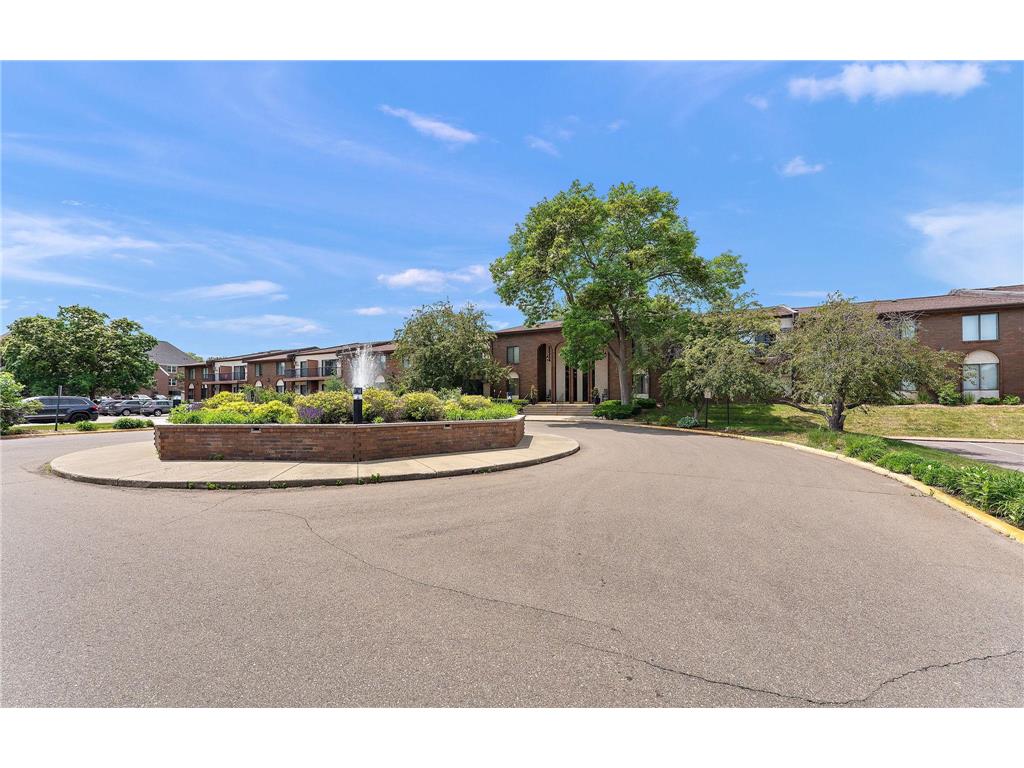 7330 York Avenue S #1111 Edina MN 55435 7083749 image21