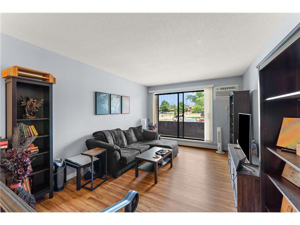 7330 York Avenue S #1111 Edina MN 55435 7083749 image3