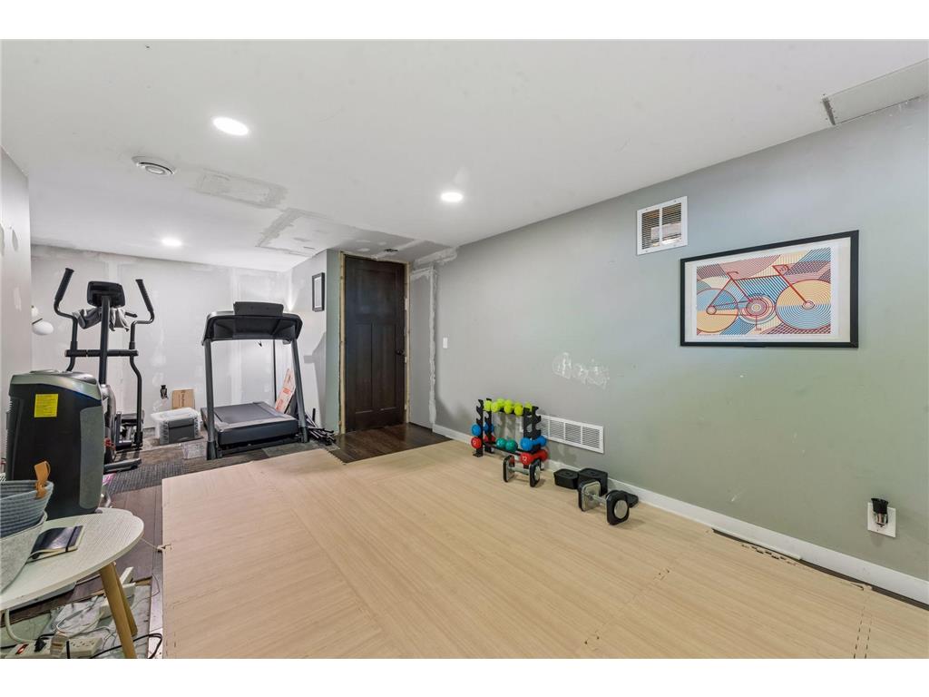 7332 3rd Avenue S Richfield MN 55423 7067566 image24