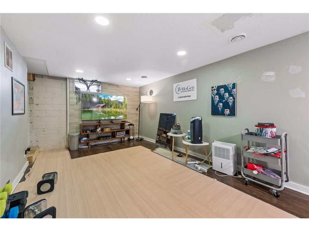 7332 3rd Avenue S Richfield MN 55423 7067566 image25