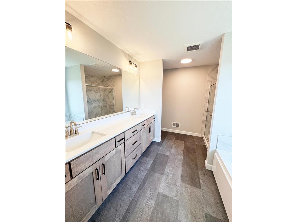 7334 Ambercrest Curve Inver Grove Heights MN 55077 6750009 image28