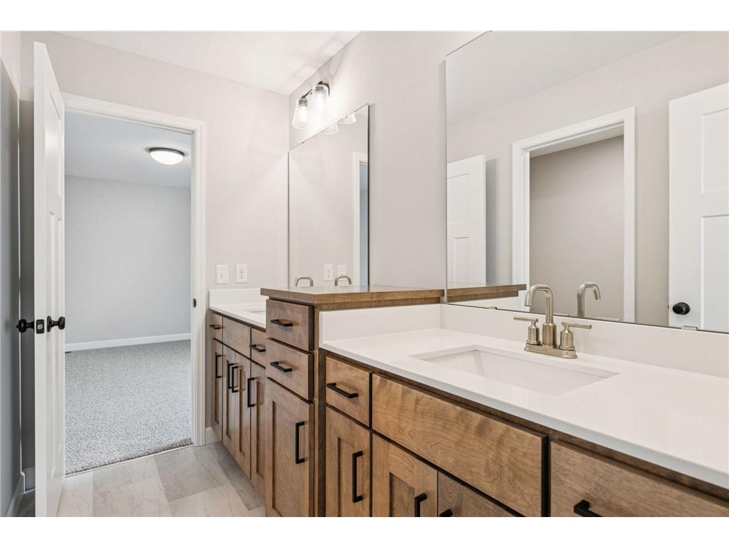 7334 Ambercrest Curve Inver Grove Heights MN 55077 7006279 image23