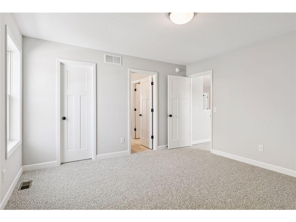 7334 Ambercrest Curve Inver Grove Heights MN 55077 7006279 image25