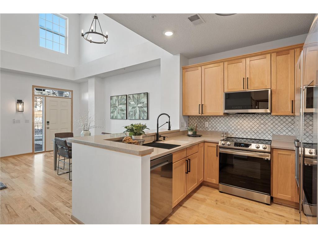 7334 Bunker Lake Boulevard NW, Ramsey, MN, 55303 MLS 6477905 Edina