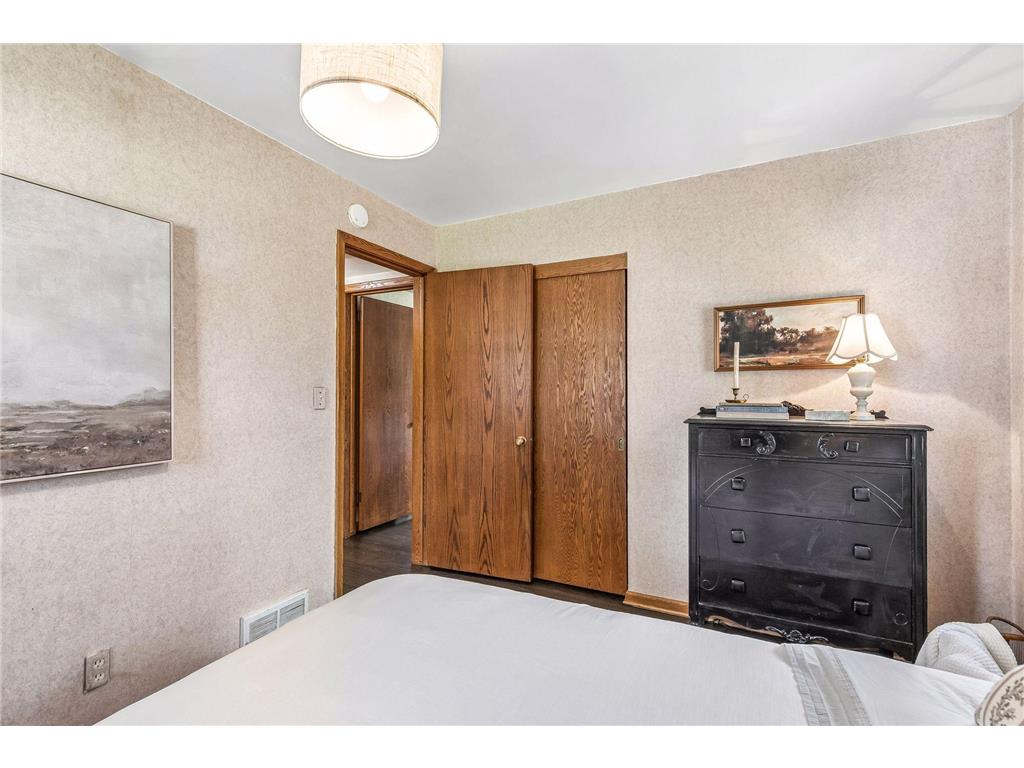 7335 17th Avenue S Richfield MN 55423 7105082 image16