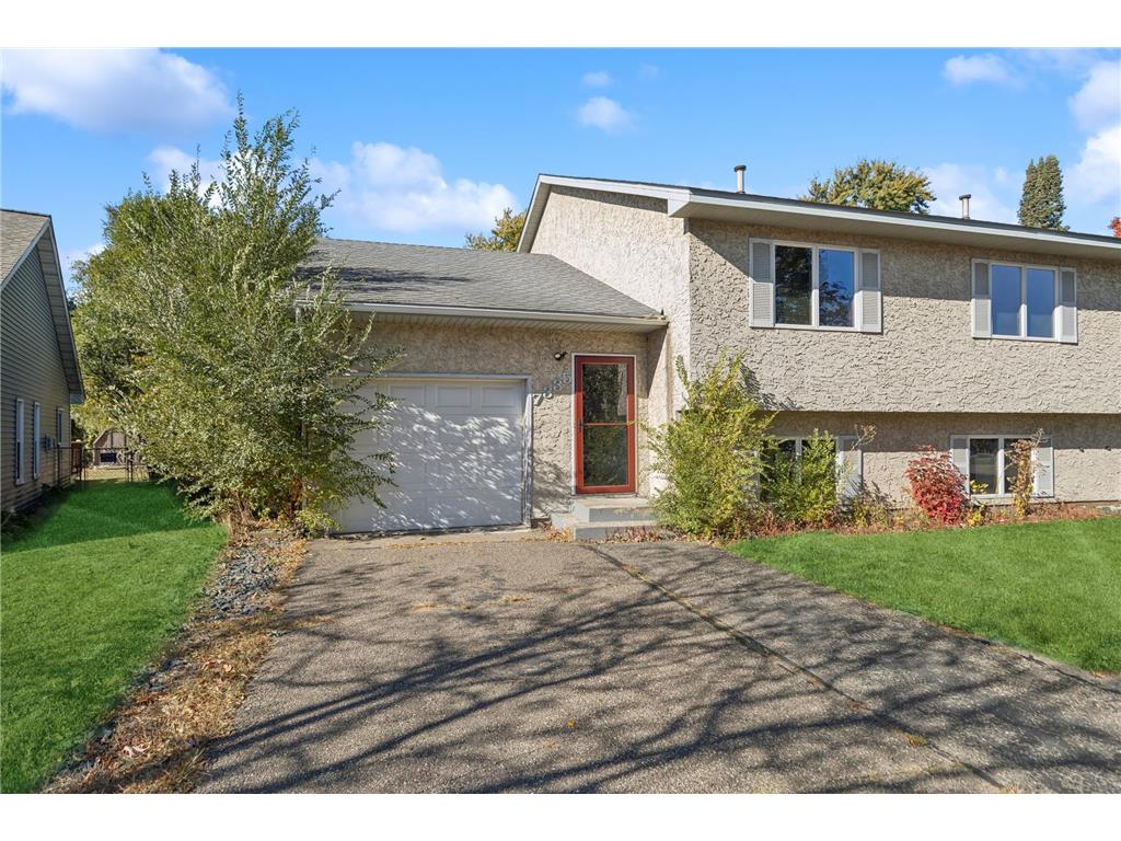 7335 Degrio Way Inver Grove Heights MN 55076 6619339 image1