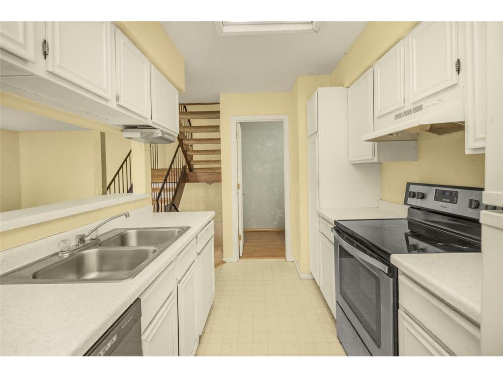 7336 Landau Drive Bloomington MN 55438 6708737 image1