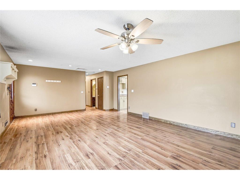 7339 Innsdale Avenue S Cottage Grove MN 55016 7021908 image7