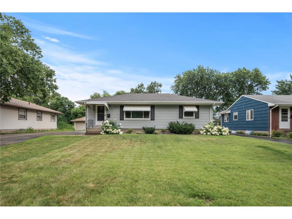 734 24th Avenue N South Saint Paul MN 55075 6736746 image1