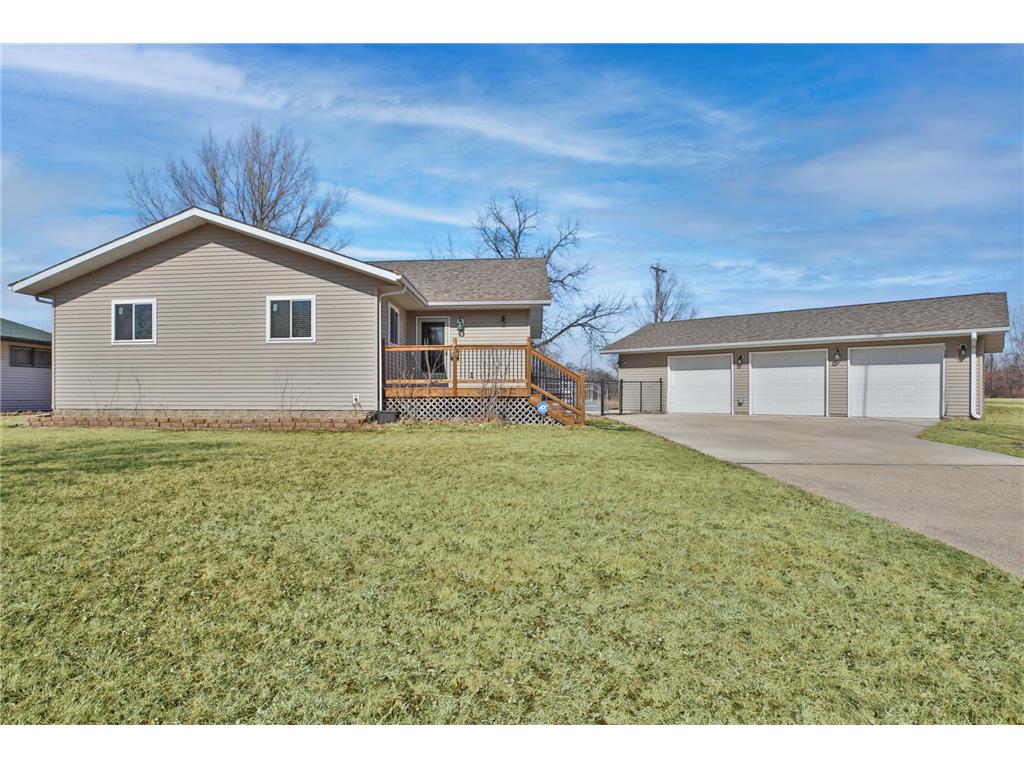 734 E Academy Street Owatonna MN 55060 6681335 image1