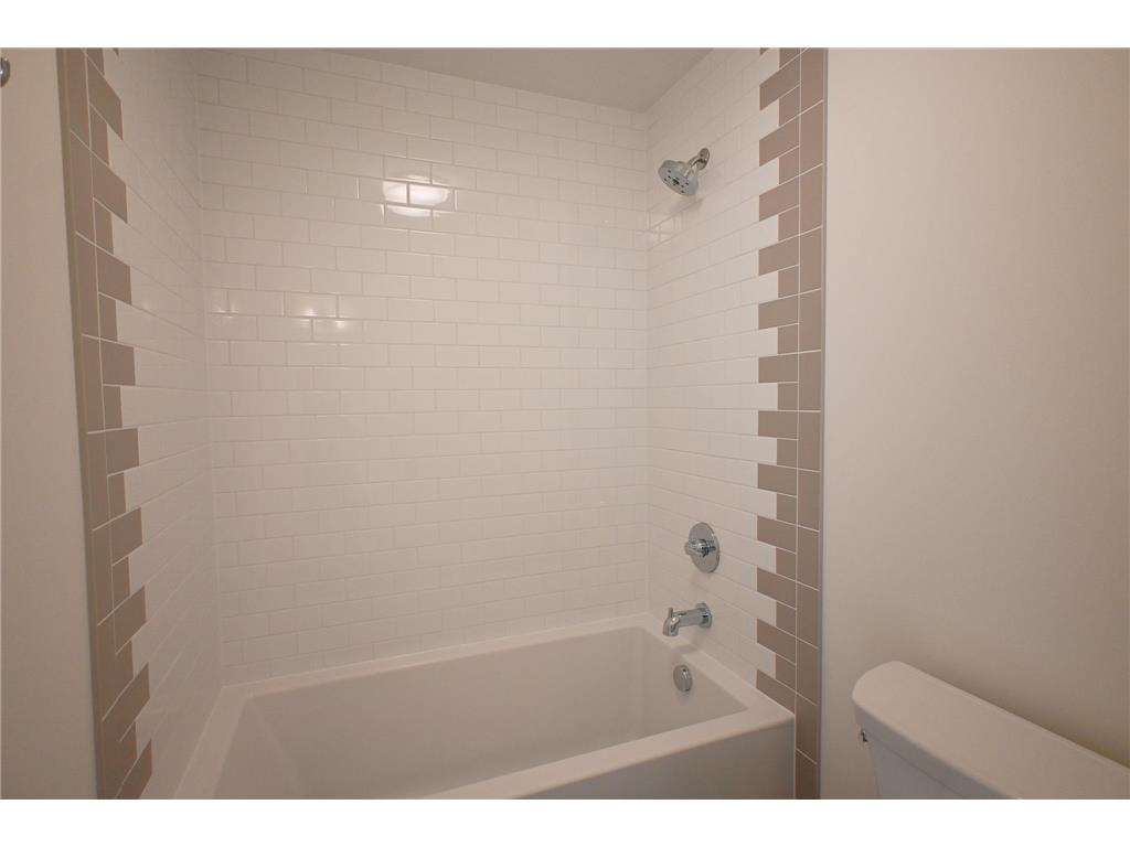 734 Ensconced Way Chaska MN 55318 7047744 image33