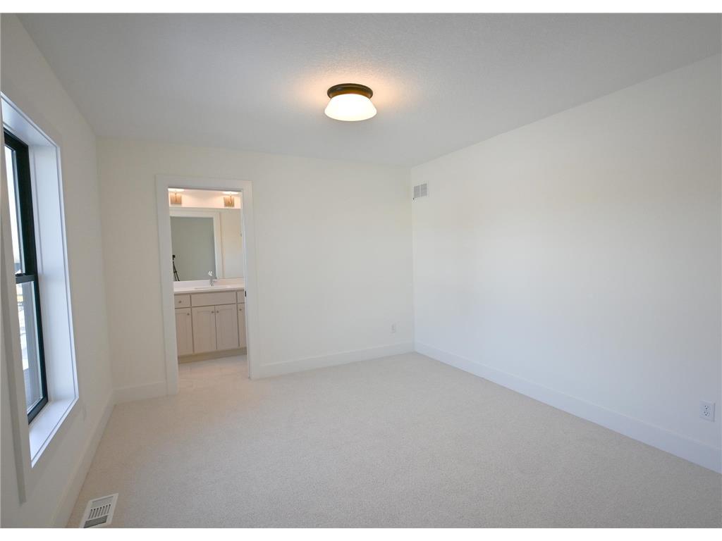 734 Ensconced Way Chaska MN 55318 7047744 image35