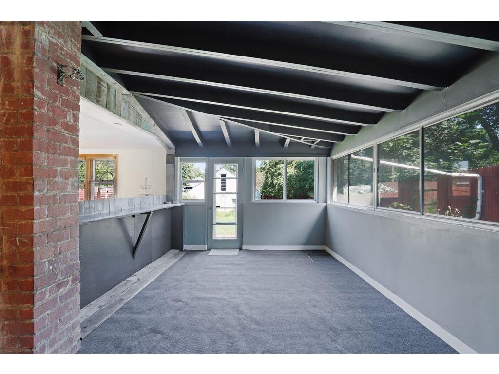 734 Ottawa Avenue Saint Paul MN 55107 6586363 image1