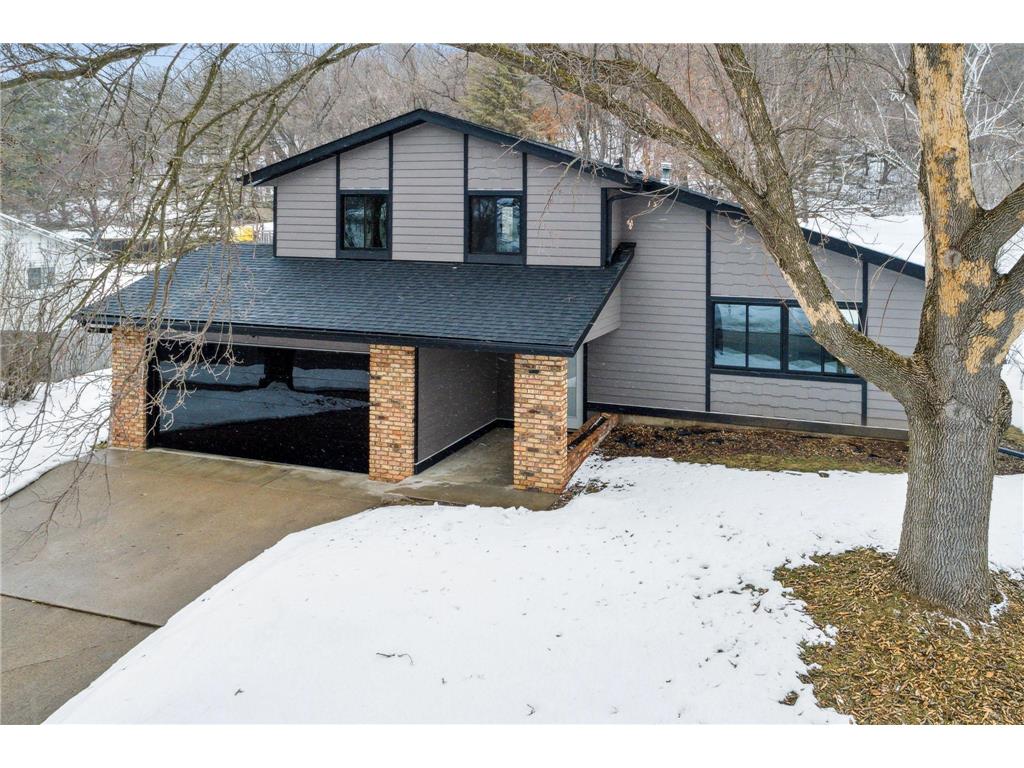 734 Pioneer Road Red Wing MN 55066 6180230 image1