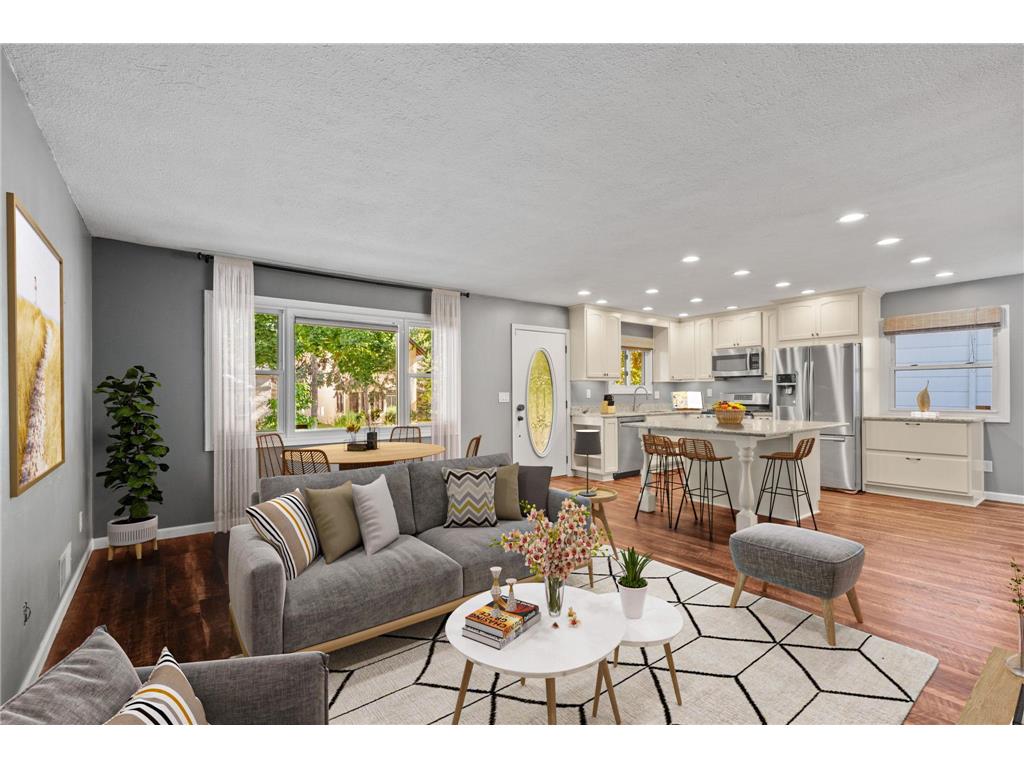 734 Quincy Street NE Minneapolis MN 55413 6595728 image1