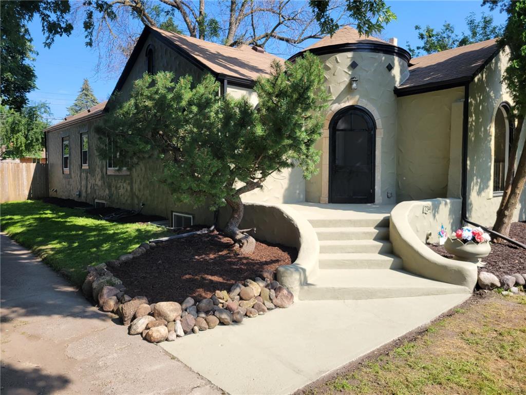 734 Summit Avenue Saint Paul Park MN 55071 6569011 image1