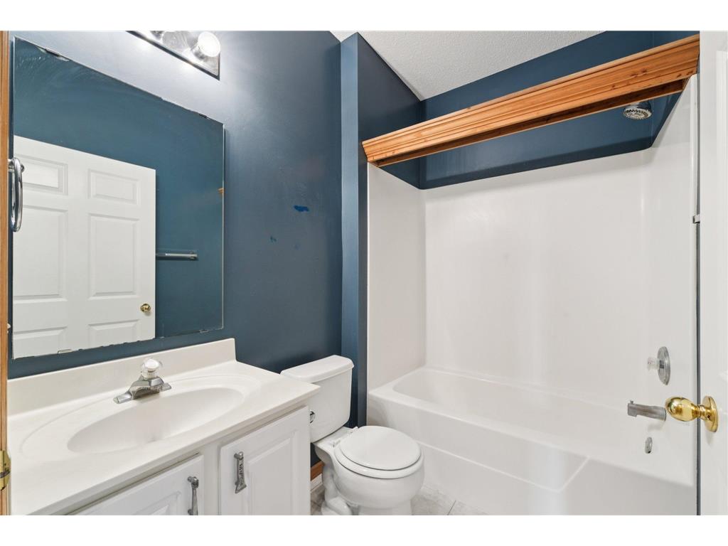 7343 Derby Lane Shakopee MN 55379 7001170 image26