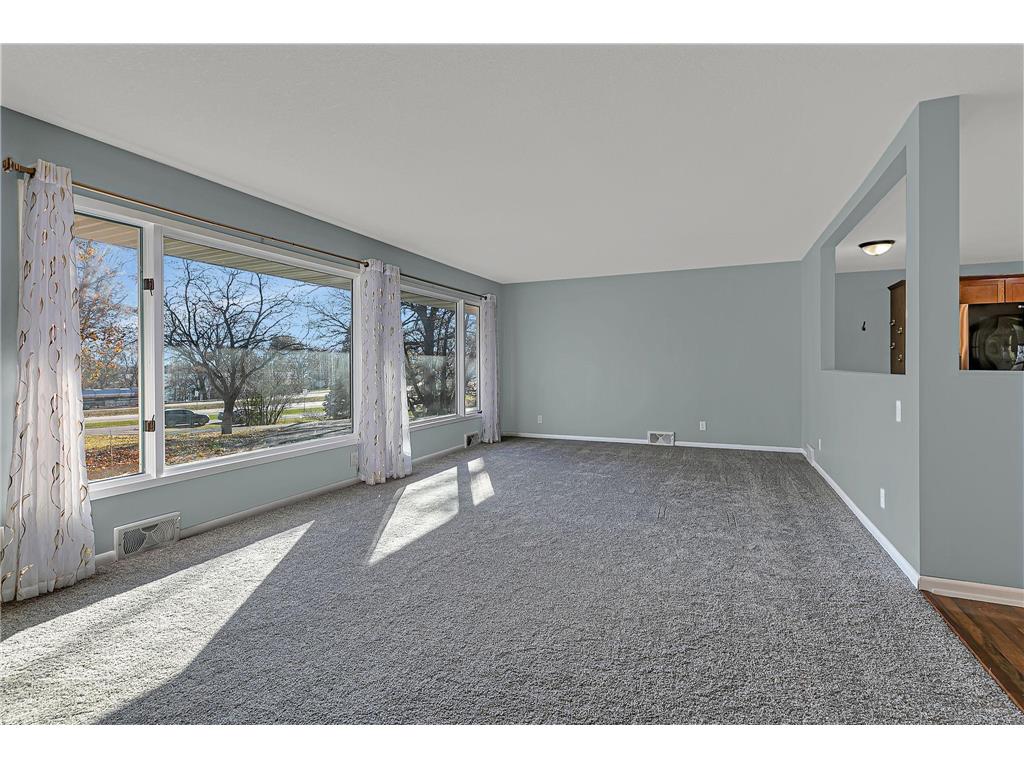 7344 26th Street NE Willmar MN 56201 - Point 6816421 image10