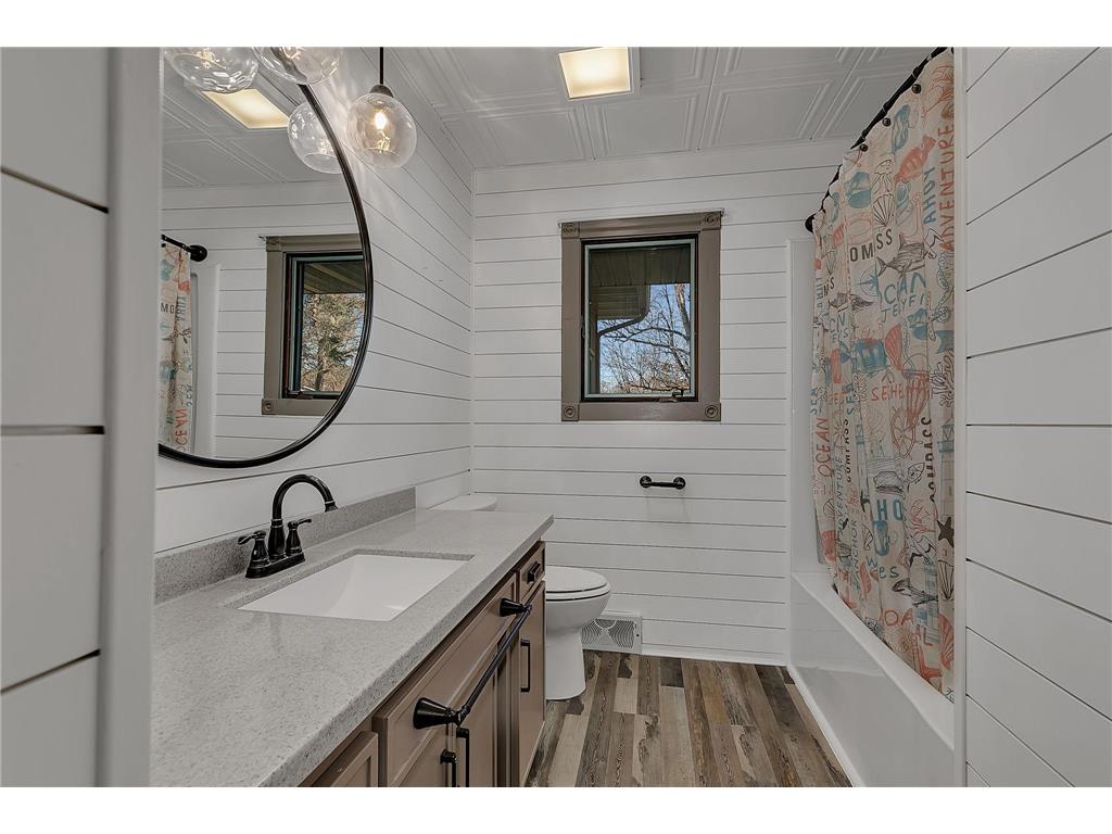 7344 26th Street NE Willmar MN 56201 - Point 6816421 image15