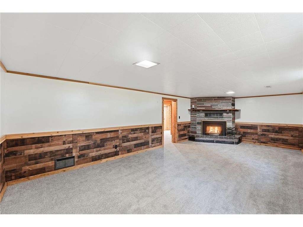 7344 26th Street NE Willmar MN 56201 - Point 7079535 image33