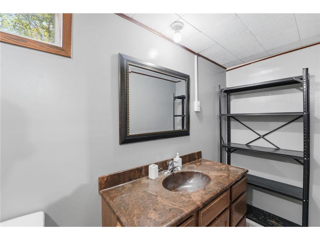 7344 26th Street NE Willmar MN 56201 - Point 7079535 image35