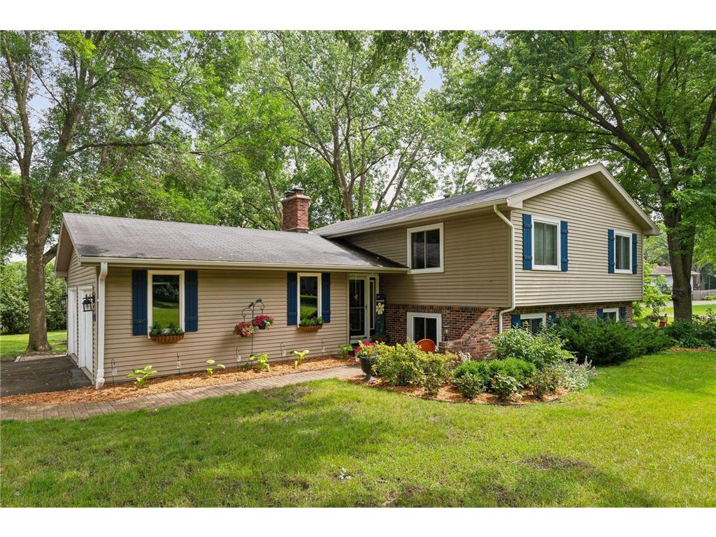 7346 Lilac Lane Victoria MN 55386 - Schutz 6567133 image1