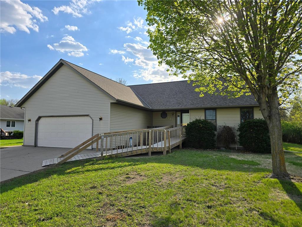 735 10th Avenue S Waite Park MN 56387 6716695 image1