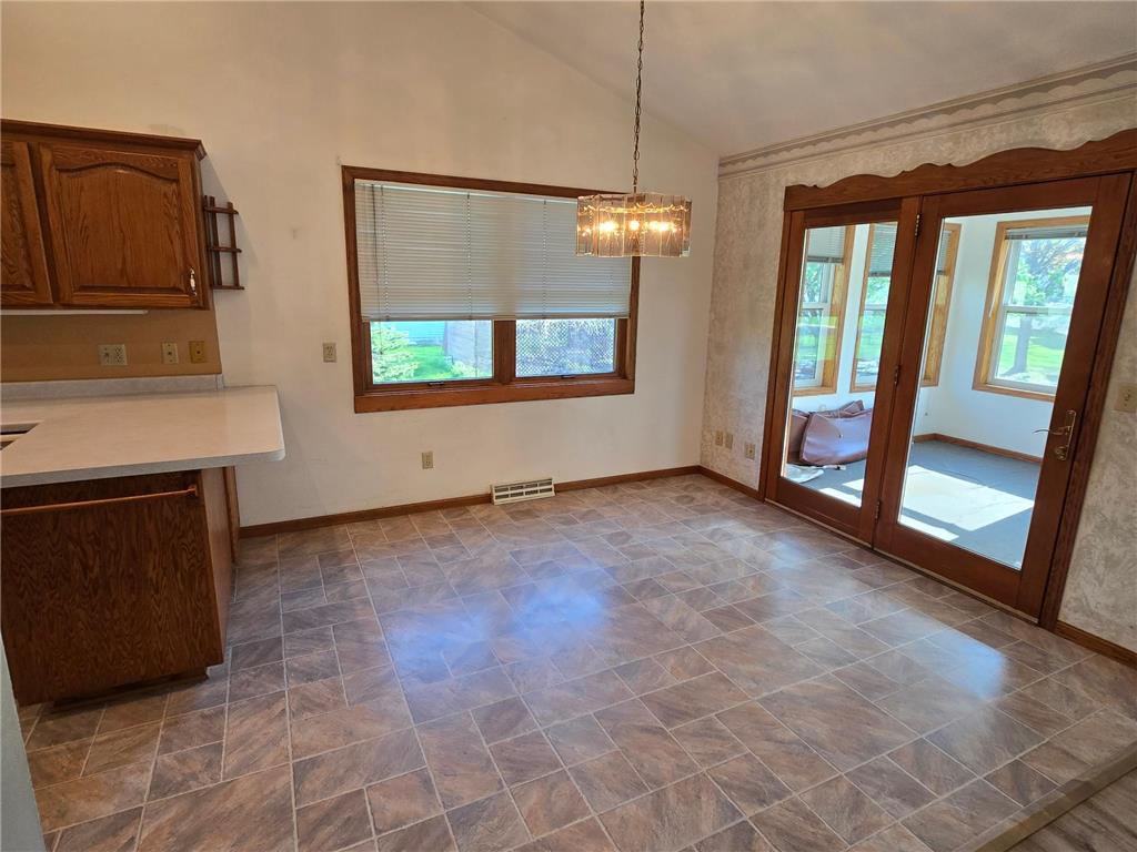 735 10th Avenue S Waite Park MN 56387 6716695 image5