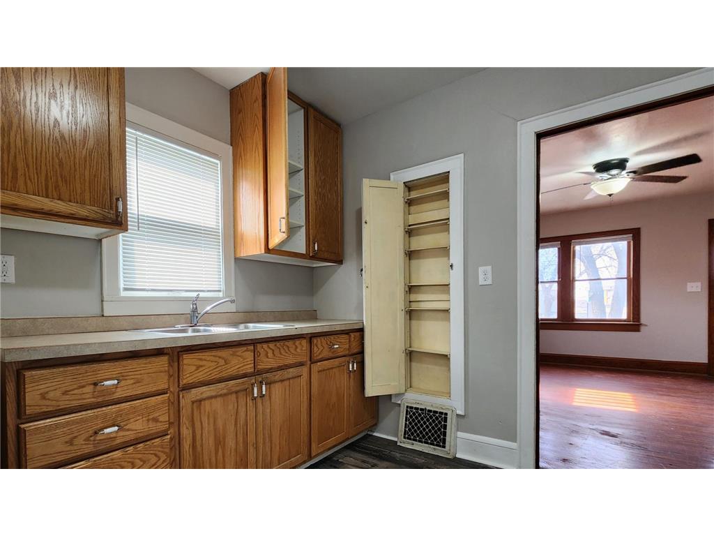 735 14th Street N Fargo ND 58102 6824700 image14