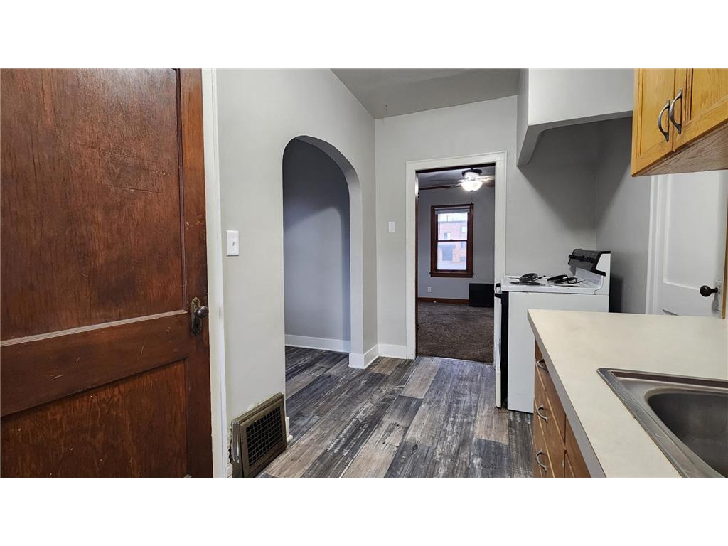 735 14th Street N Fargo ND 58102 6824700 image33