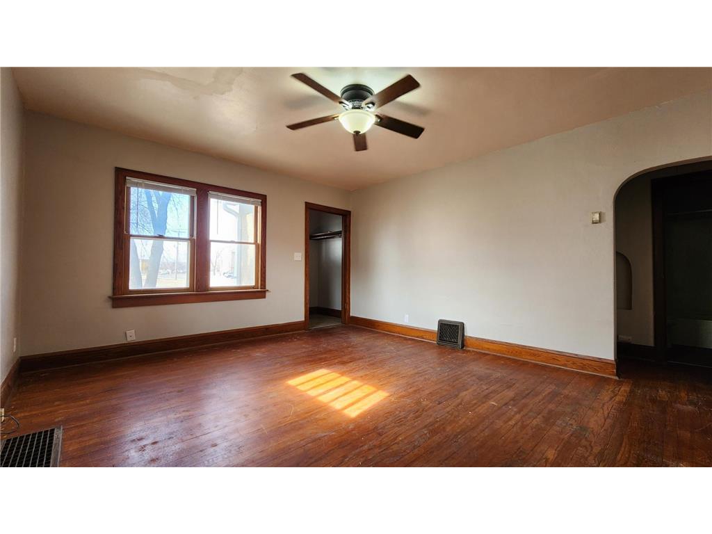 735 14th Street N Fargo ND 58102 6824700 image4