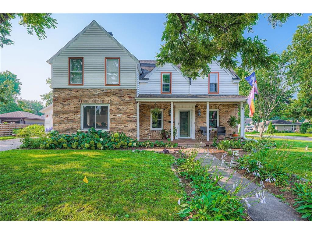 735 6th Street W Hastings MN 55033 6764417 image1