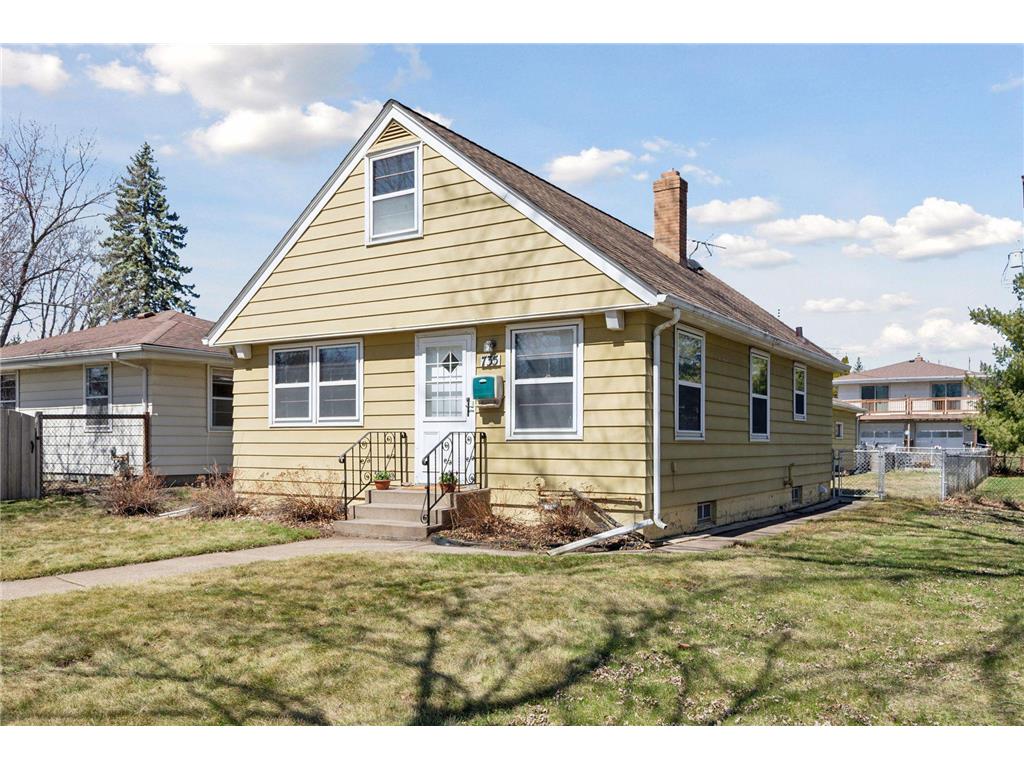 735 California Avenue W Saint Paul MN 55117 6494556 image1