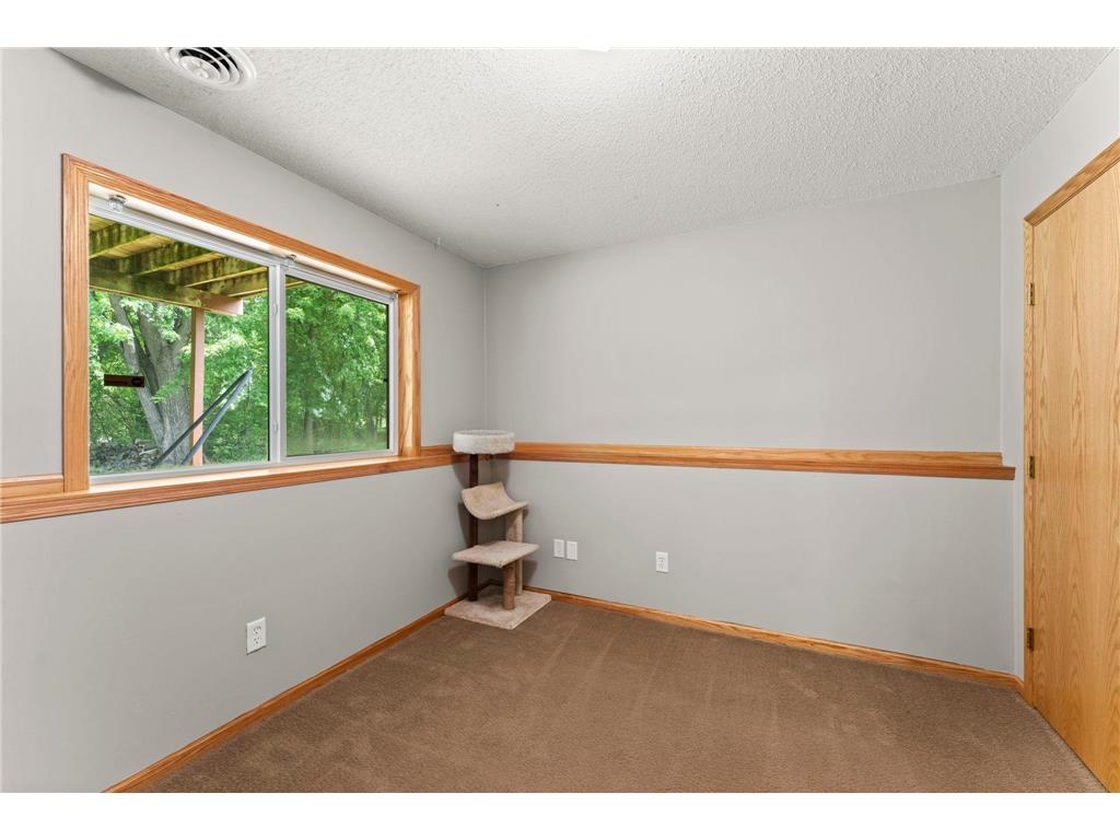 735 Marigold Drive Cambridge MN 55008 7085292 image27