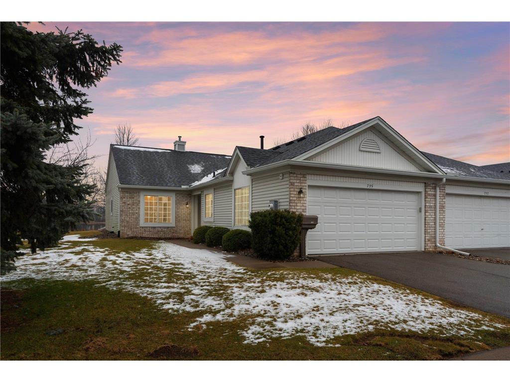 735 Markgrafs Lake Draw Woodbury MN 55129 - Markgrafs 6677832 image1