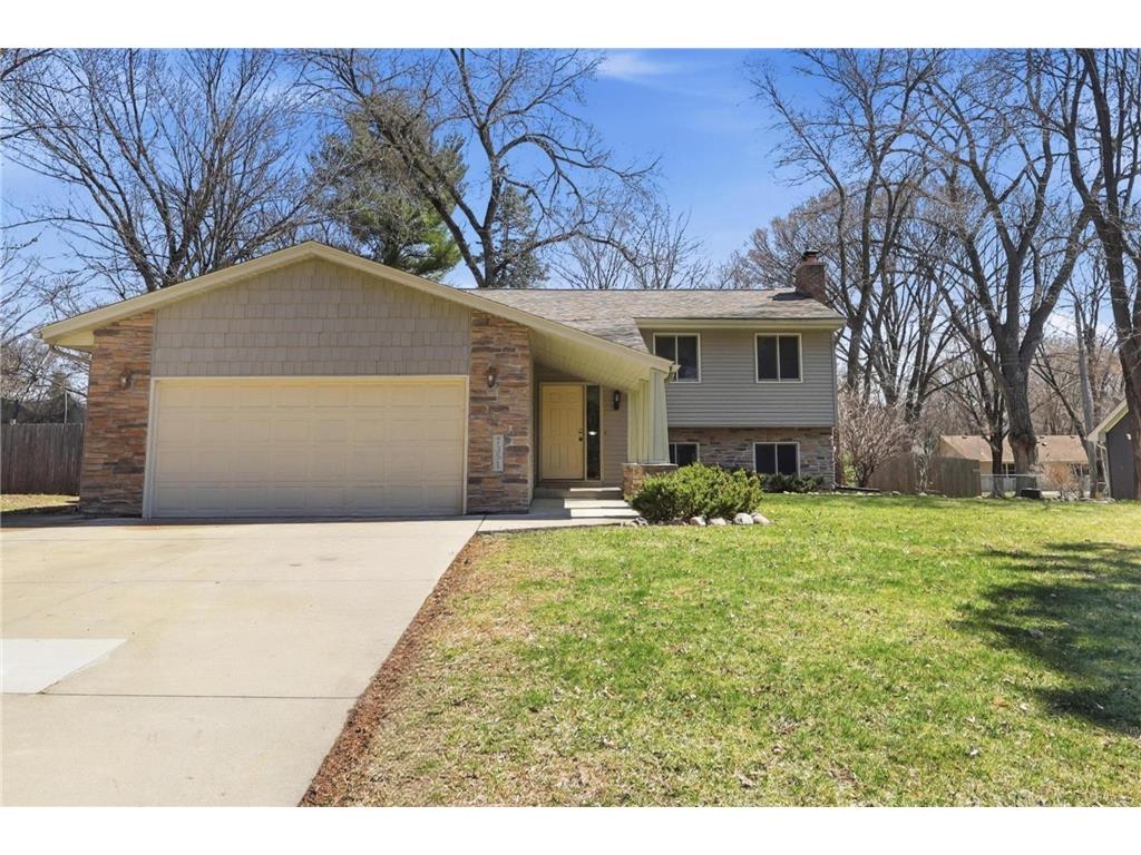 7351 Walnut Court Eden Prairie MN 55346 7053397 image1