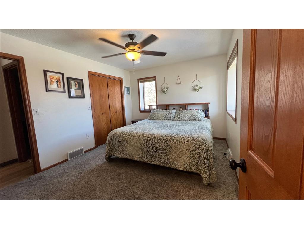 7352 Ahles Road Saint Cloud MN 56301 7031378 image20