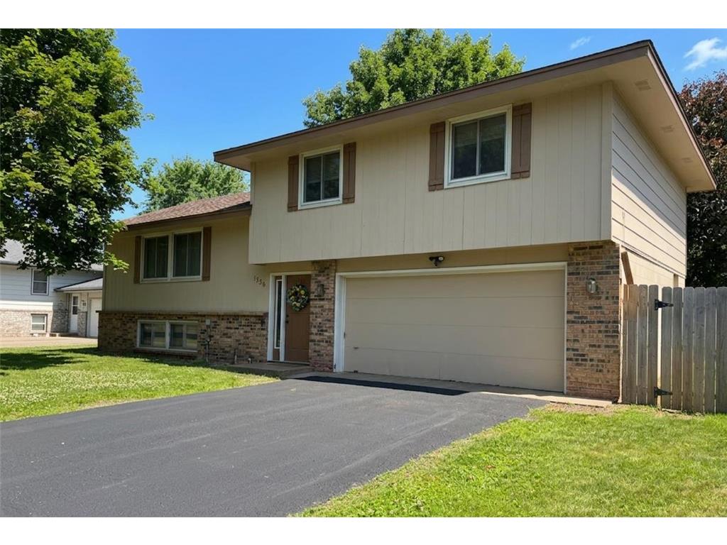 7356 Douglas Drive N Brooklyn Park MN 55443 7095210 image1