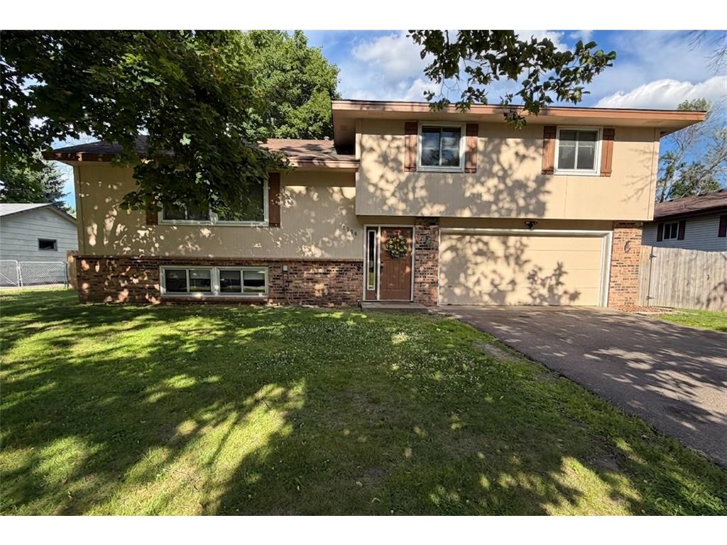 7356 Douglas Drive N Brooklyn Park MN 55443 7095210 image2