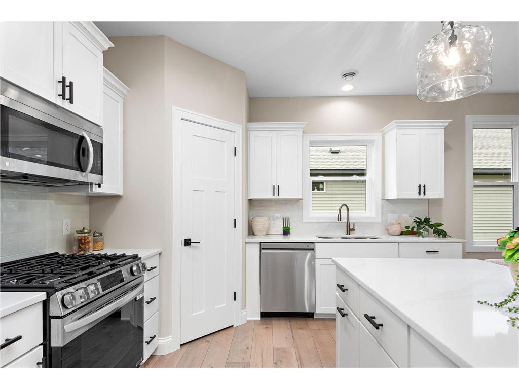 7357 Kahl Circle NE Otsego MN 55301 7003186 image10