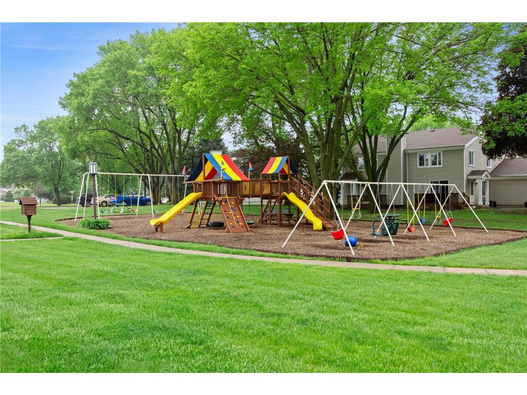 7357 Landau Drive Bloomington MN 55438 7074758 image21